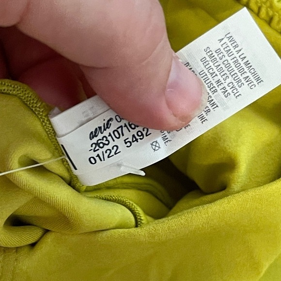 Aerie offline nwt real me shortie yellow bike short - Picture 10 of 16